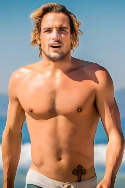 Tyler Nixon