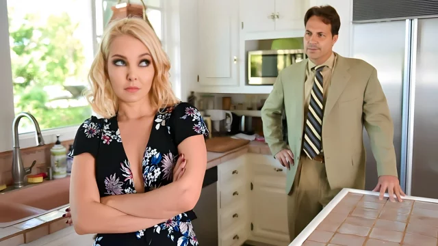 Young stepmom fucked hard with son of the new husband