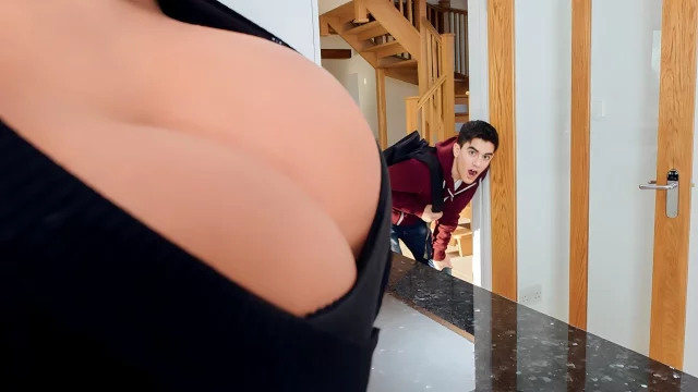 Mother fucker Jordi El Niño Polla hot fucked pussy & boobs stepmom Emma Butt
