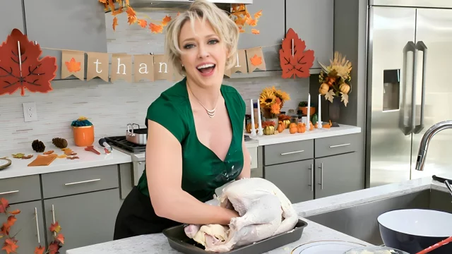 Mature stepmom Dee Williams cock riding with stepson in kitchen table